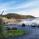 Beach Haven Retreat, Caswell Bay